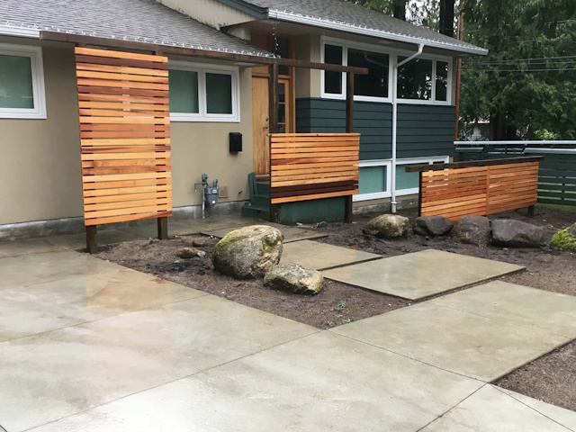 A fencing installation done by West Coast Fencing, displayed as a work sample.